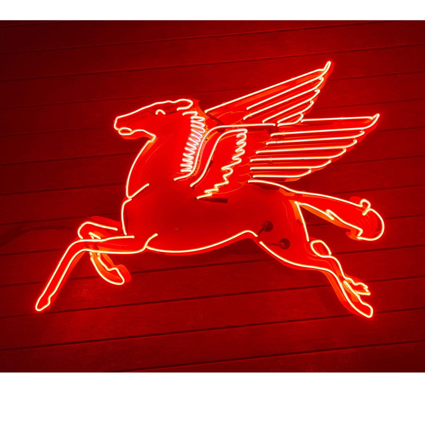 Neon Mobil Pegasus Sign