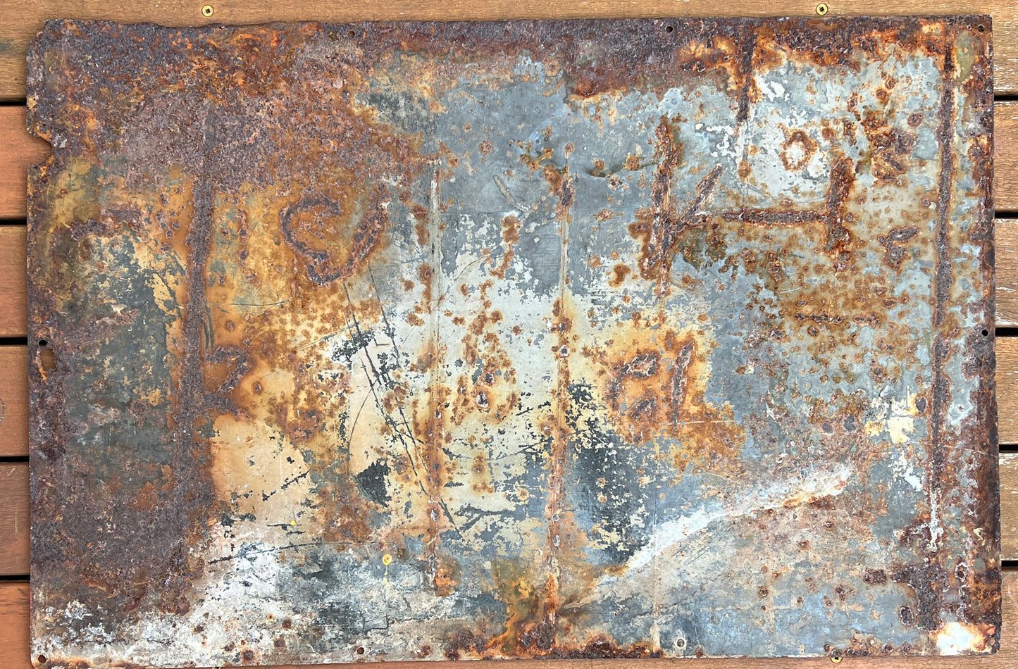 Castrol Wakefield Motor Oil Enamel Sign Single Sided - LARGE SIZE