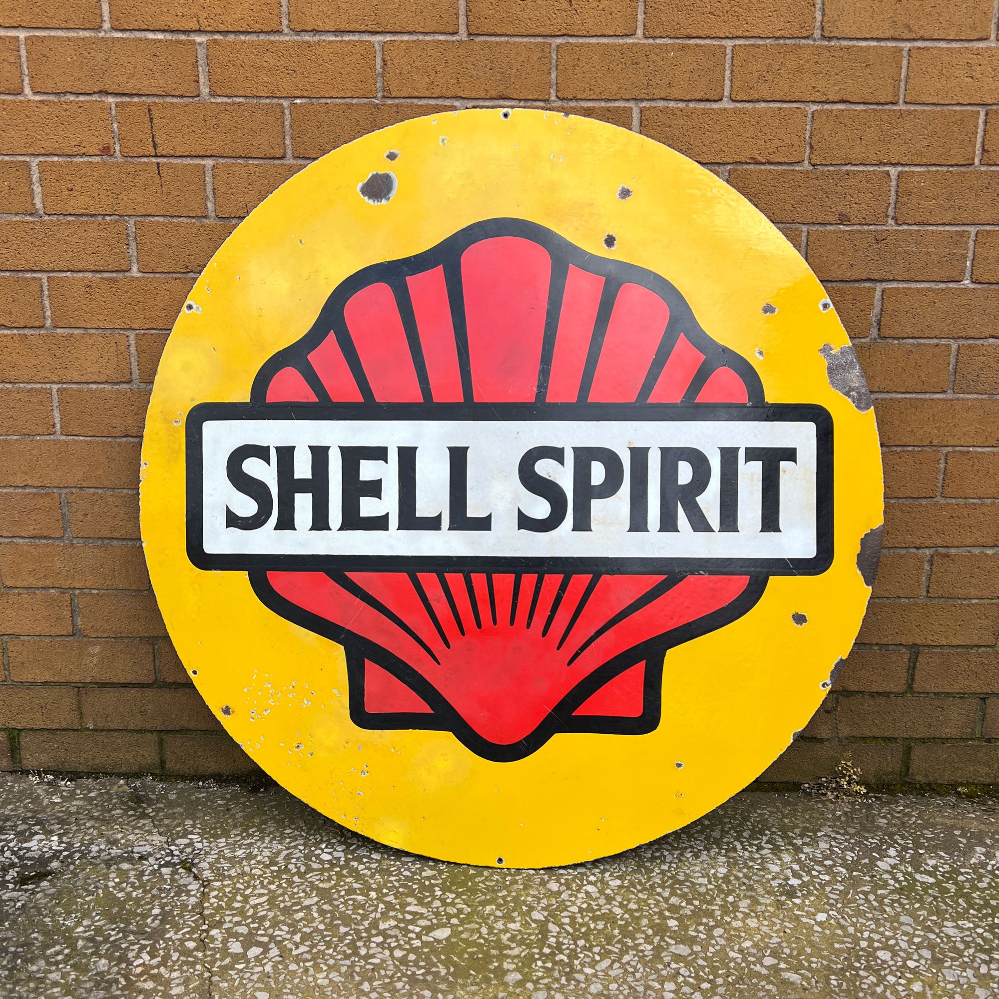 Shell Spirit Circular Enamel Sign – Antique Signs